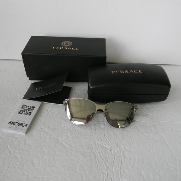 VERSACE WM\'S SILVER SUNGLASSES W/CASE AND BOX main image 12